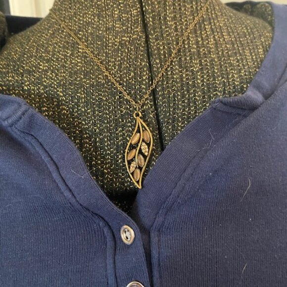 Paparazzi Let Stem Talk Brass Necklace W/Matching Earrings - Picture 1 of 3